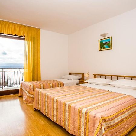 Apartmani Pava Omiš Buitenkant foto