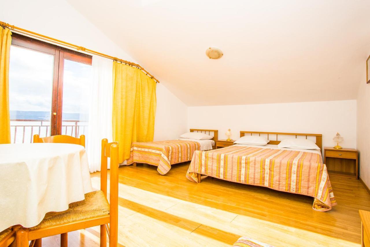 Apartmani Pava Omiš Buitenkant foto