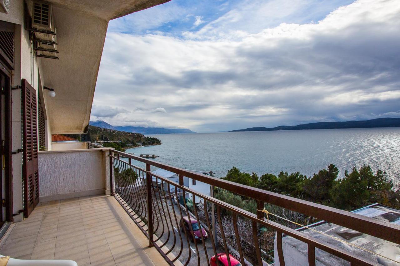 Apartmani Pava Omiš Buitenkant foto