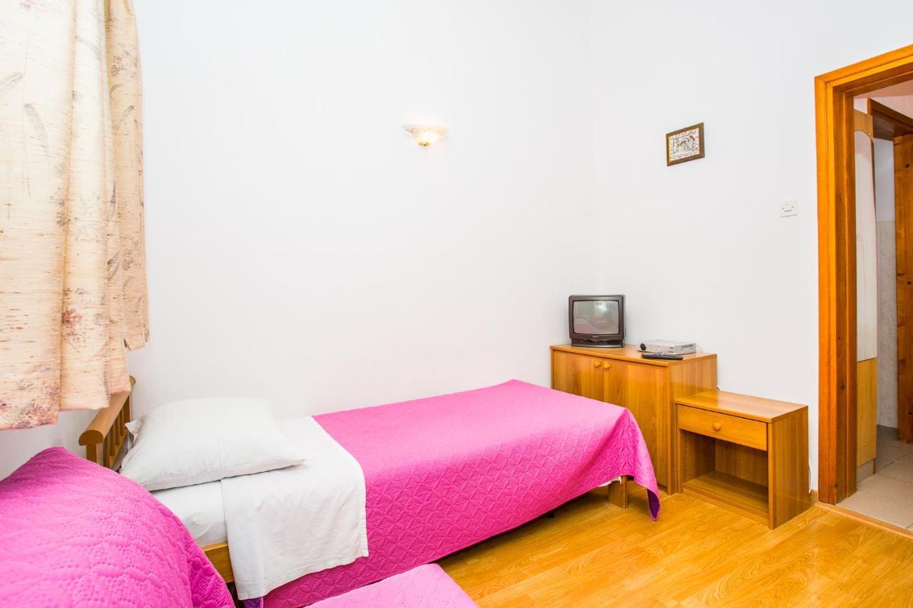 Apartmani Pava Omiš Buitenkant foto