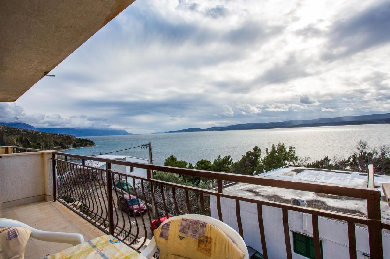 Apartmani Pava Omiš Buitenkant foto