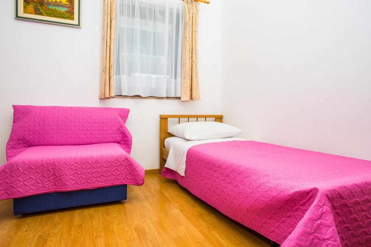 Apartmani Pava Omiš Buitenkant foto